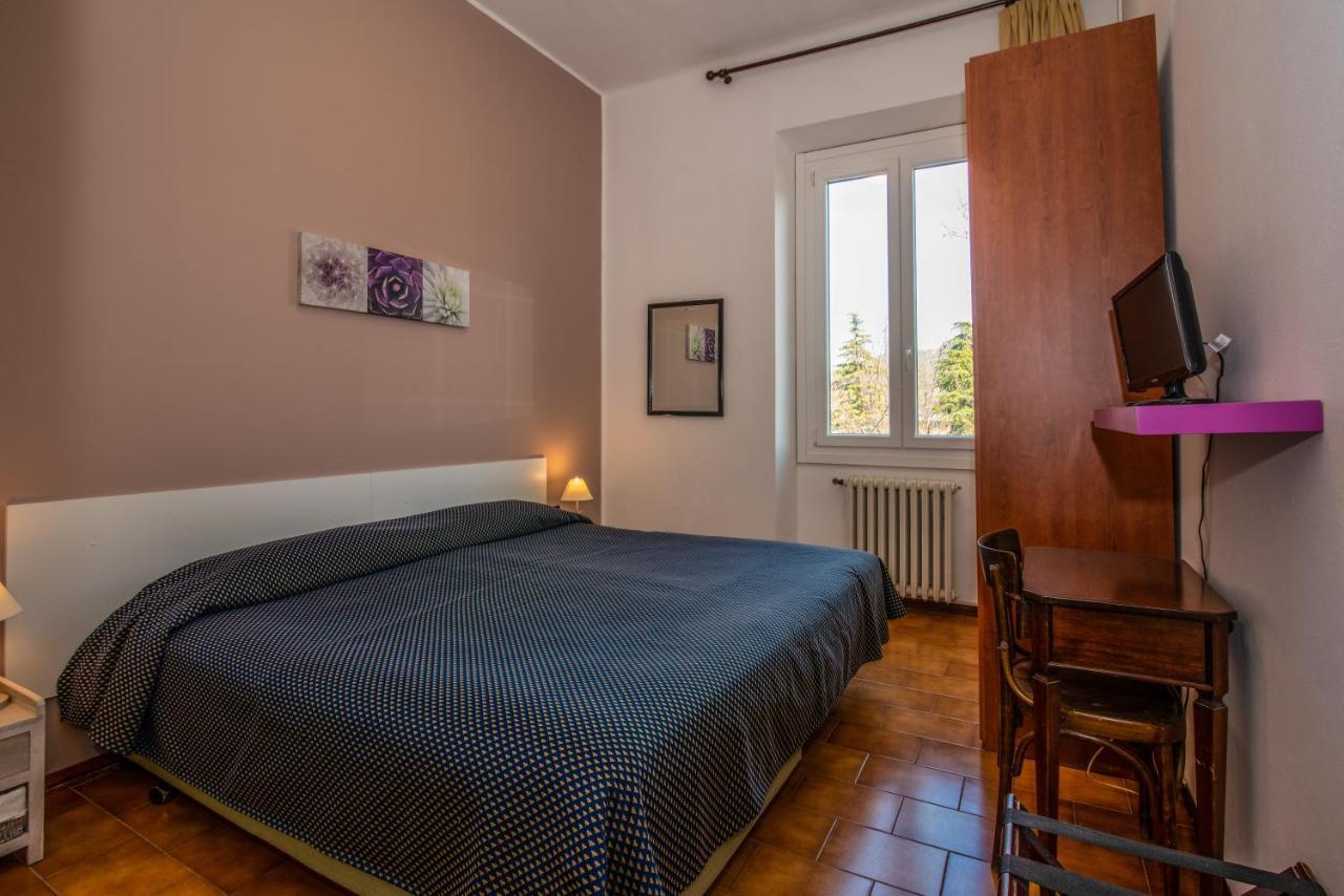 Park Hotel Salice Terme - Oltrepo Pavese - Bagian luar foto