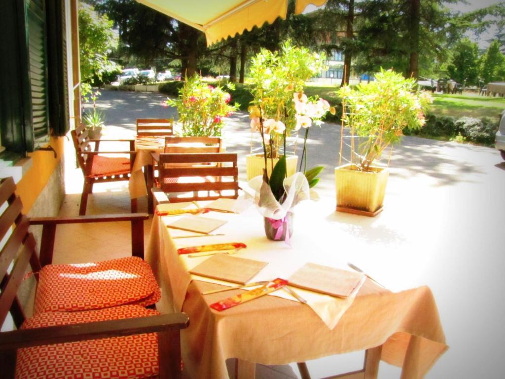 Park Hotel Salice Terme - Oltrepo Pavese - Bagian luar foto